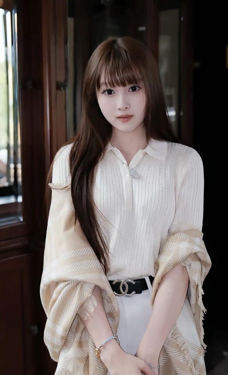 有哪些美女让人过目难忘？漂亮可爱是必须的，身材好、长相漂亮、性格温柔开朗活泼可爱