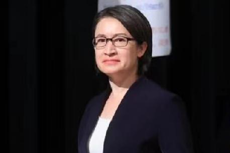 2月25日，萧美琴对媒体说:“台湾股市创下新高，加权指数首次站上35000点，台