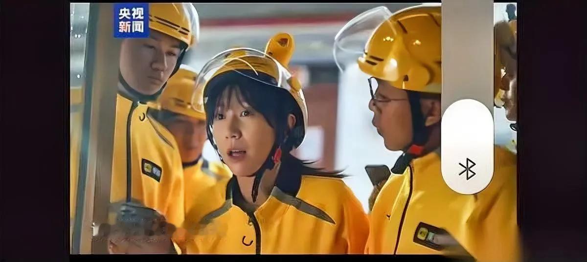 “幸福”两个字，被谁偷换了？

央视×美团那条片子，上线三小时就消失。

不是拍