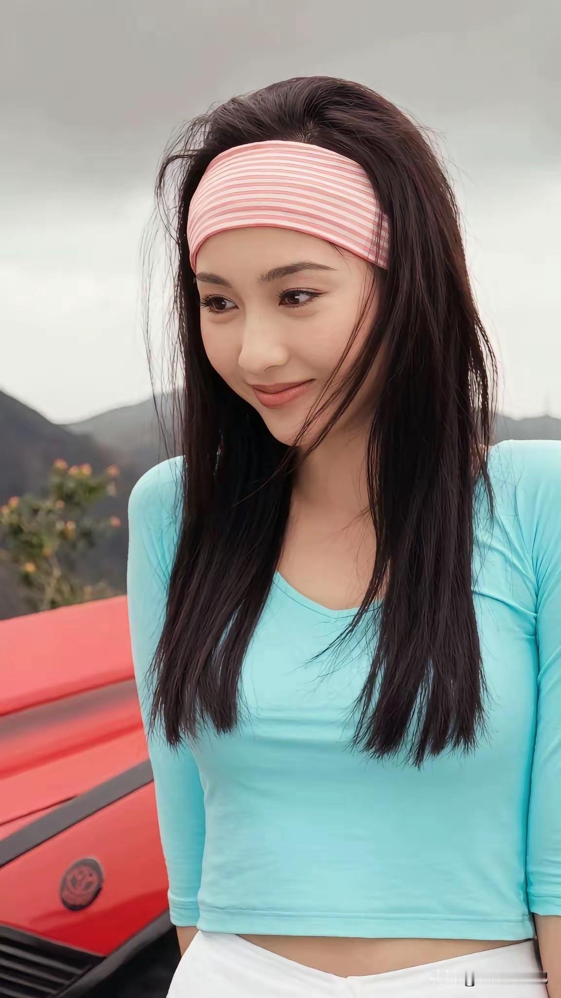 她是谁，你认识吗？