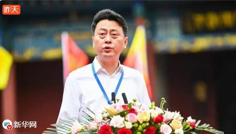 【山西临汾副市长吴勇主动投案】说“投案自首”，应该是组织上给他一个宽大处理的机会