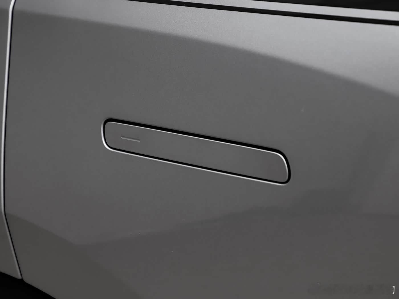 有人问为什么蔚来es9 用的还是隐藏门把手？【法规要求】GB 48001—202