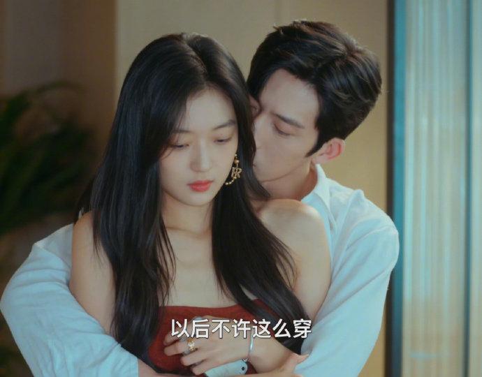 好巧的两张图 井柏然老公vs劳工井柏然