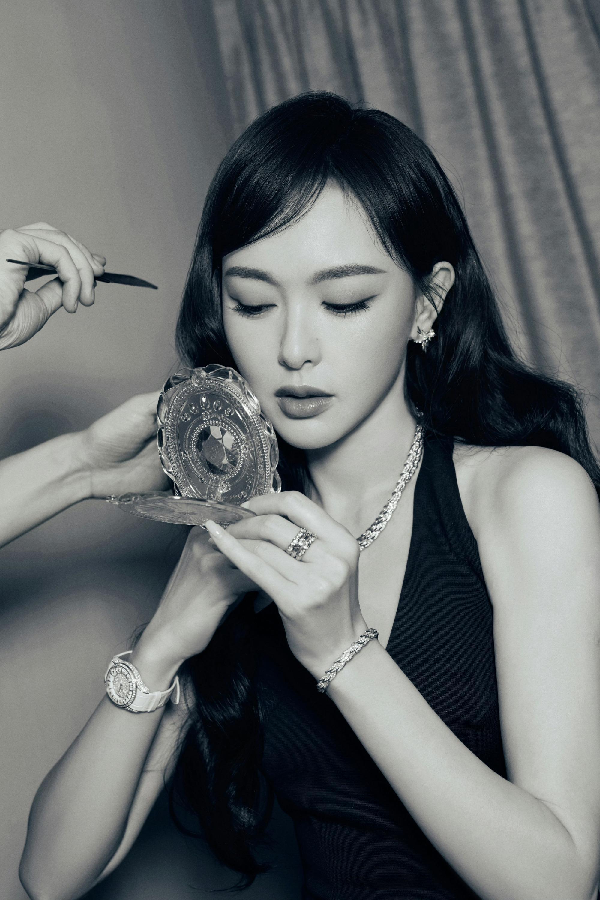 女明星本星⭐[爱你]唐嫣[超话]唐嫣 ​​​