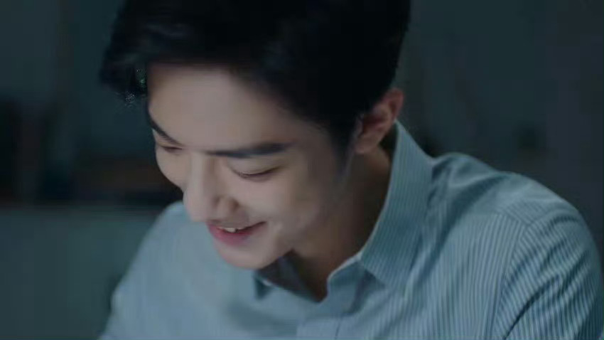 ♡⃝ 𝒍𝒐𝒗𝒆 ʚɞ ☽⋆❥ »» 肖战 可可爱爱的顾医生，笑的好治愈啊