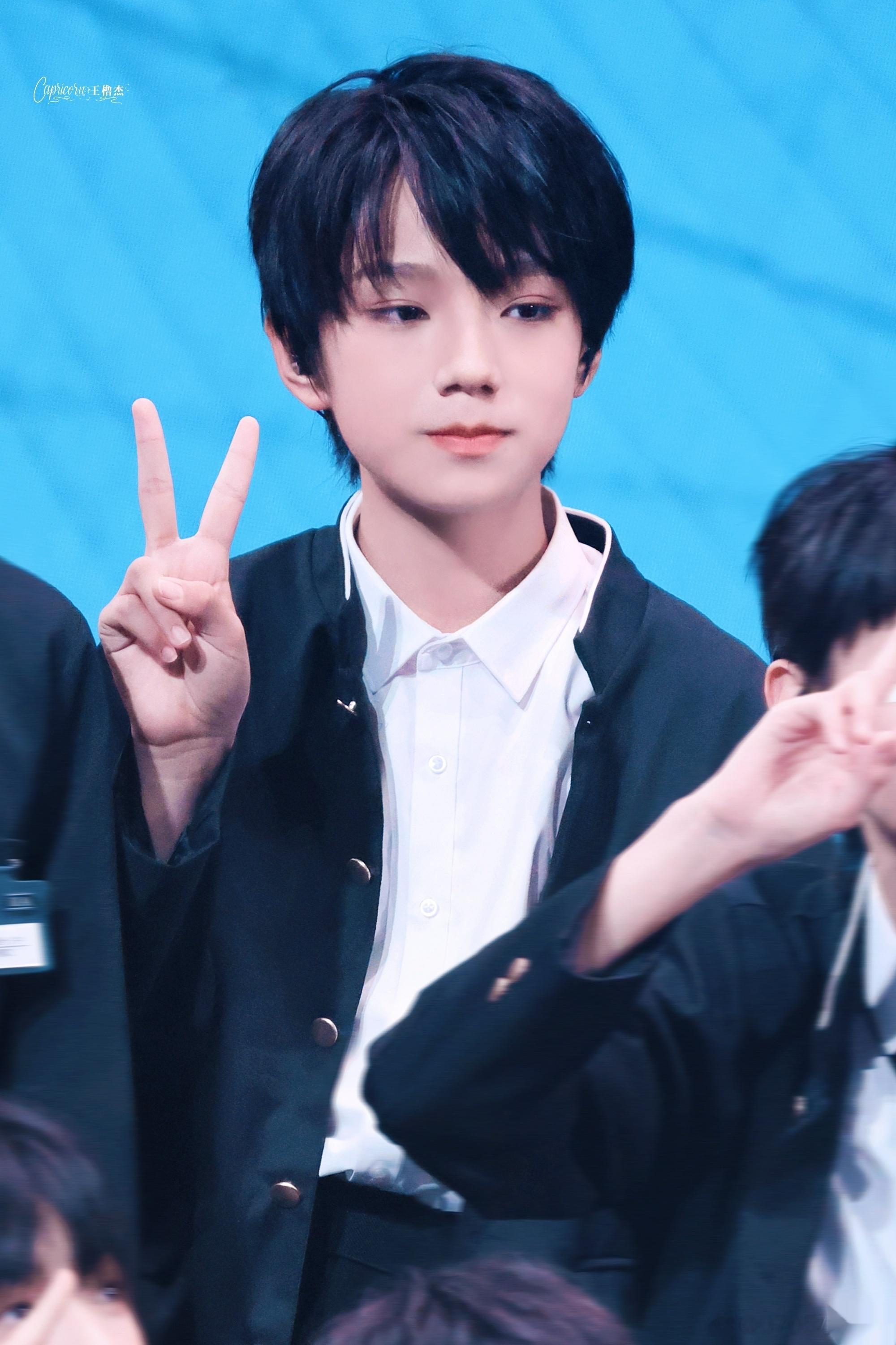 #王橹杰[超话]##王橹杰 四代惊鸿主唱#🥀#王橹杰 动人心弦 温雅歌担#🥀