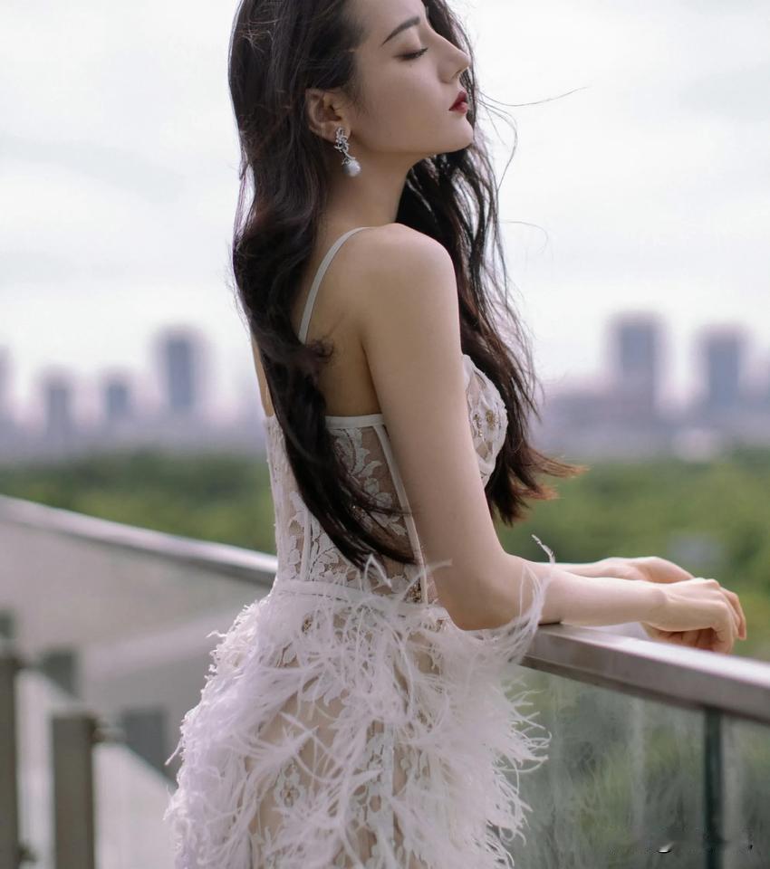 迪丽热巴