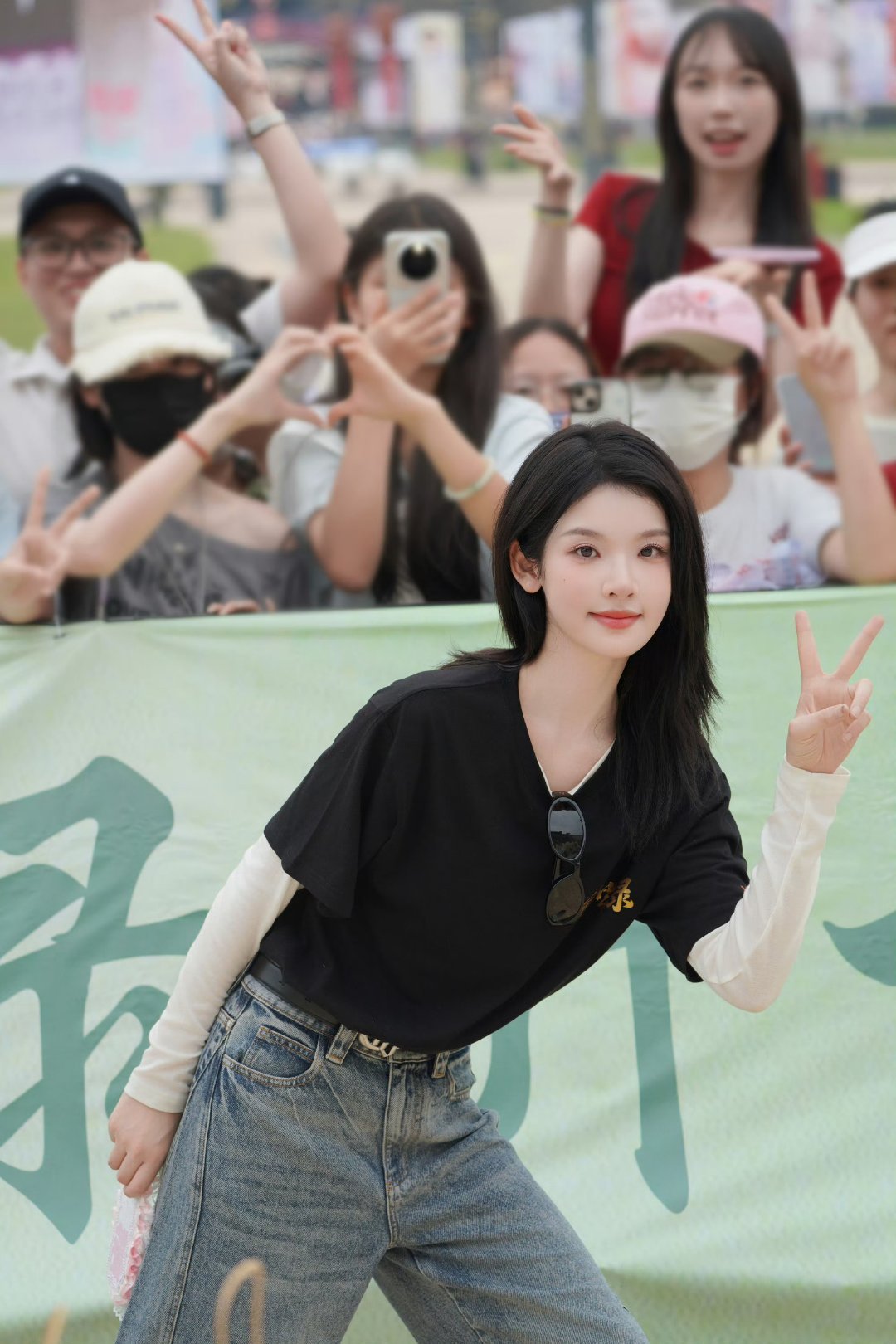 张淼怡 zmy 张淼怡错世zmy 张淼怡崔小筱 “宇宙山河浪漫银河星空璀璨月光是