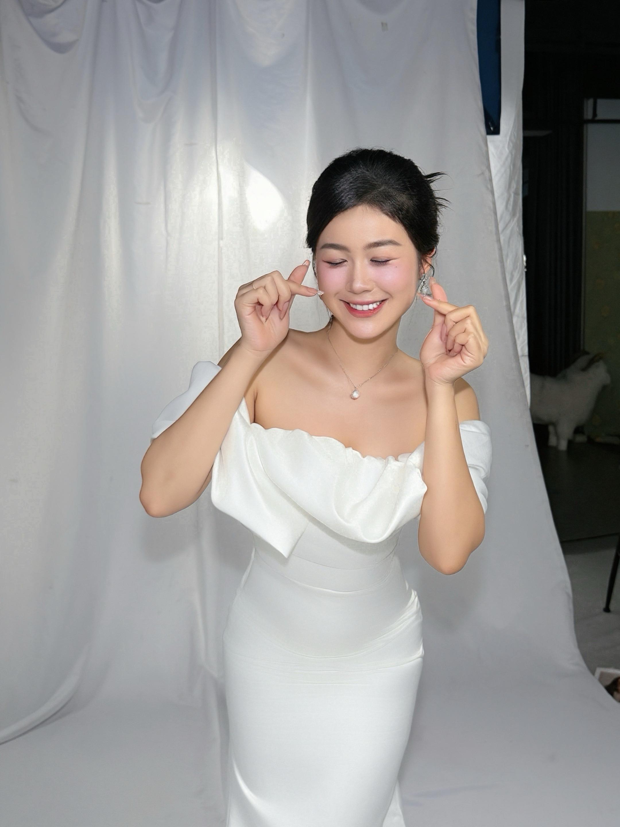 只穿婚纱 不结婚
