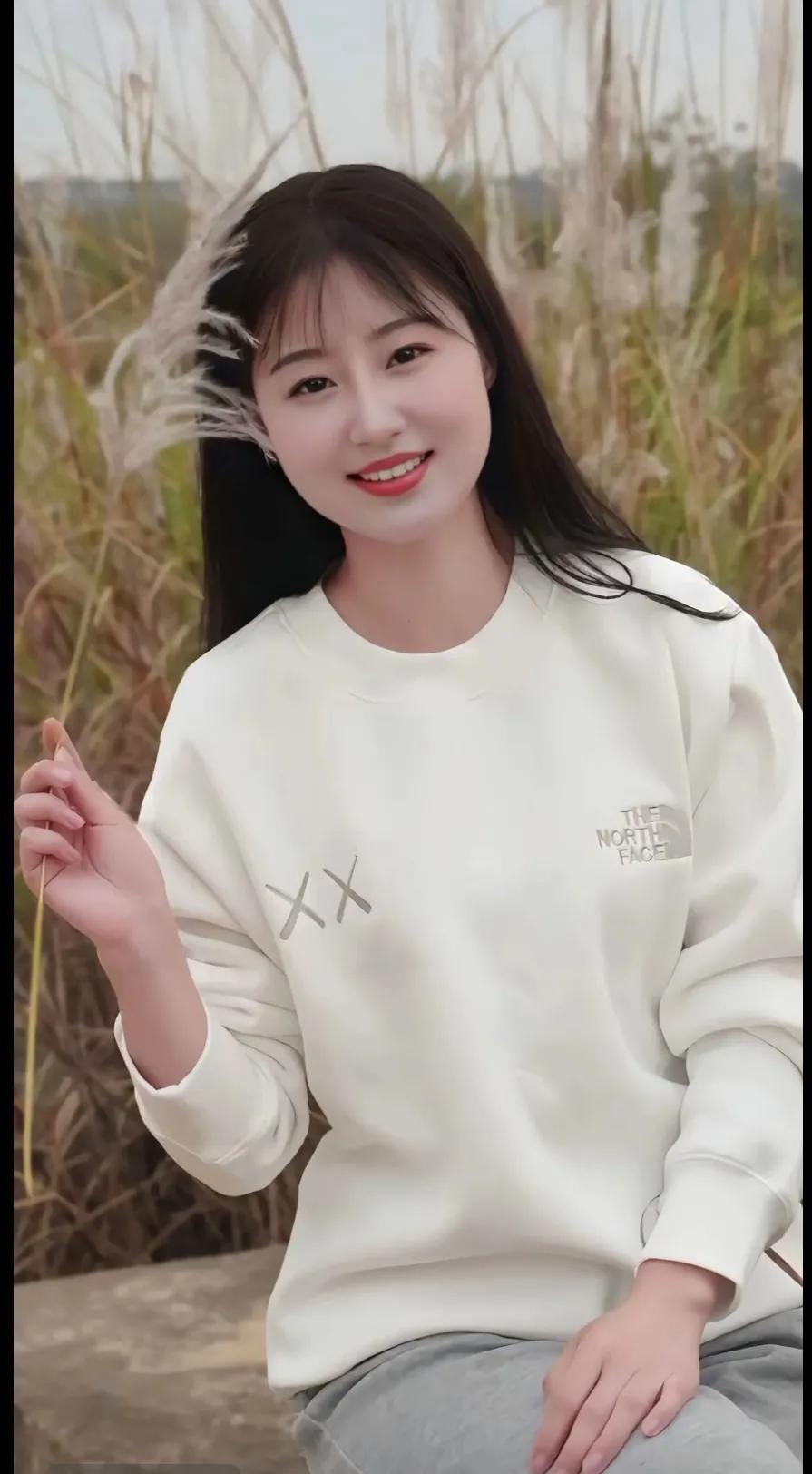 微笑动芳草