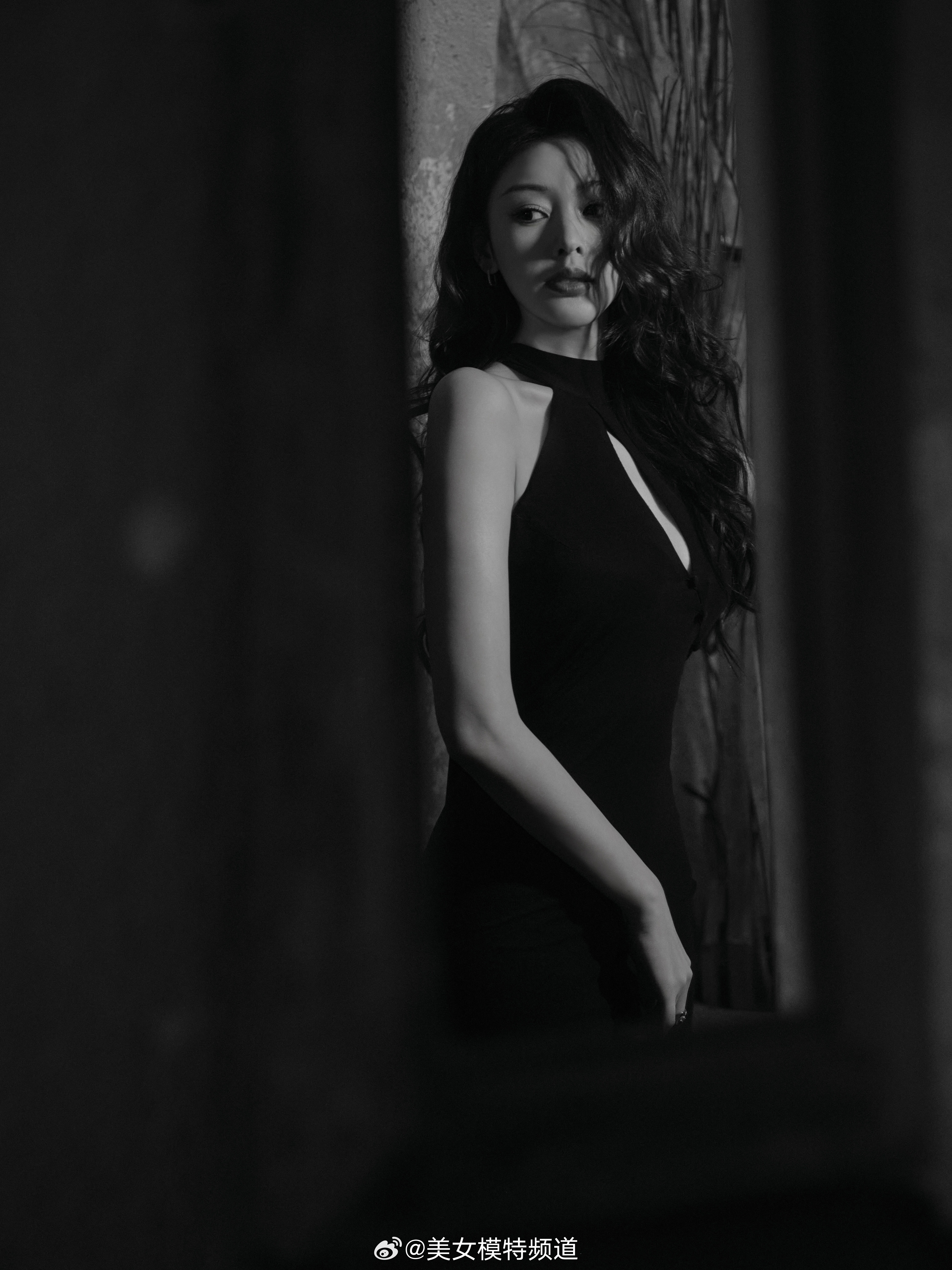 张天爱上海时装周首发高清原图 