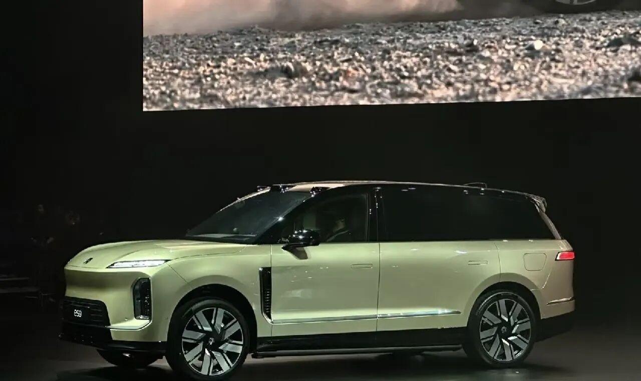 全尺寸旗舰 SUV！蔚来 ES9 正式发布4月9日晚上，蔚来ES9在杭州正式发布