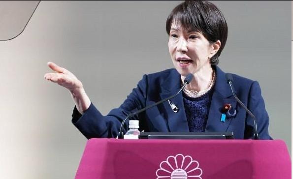 高市早苗访印前！日本国会爆发混乱，在野党冒着被骂的风险，不干了

日本首相高市早
