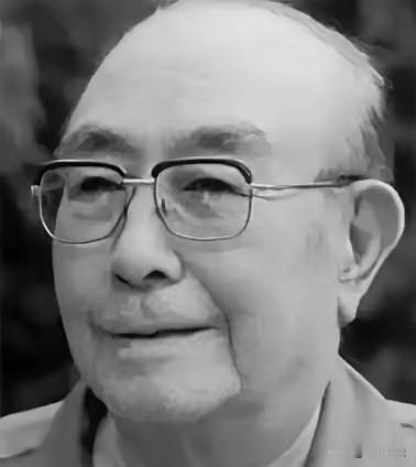 1995年，吴德在即将去世之际，在生命的最后时刻，他示意女儿吴敏靠近，吴敏赶紧把