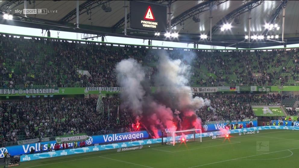 这沃尔夫斯堡恐怕是真要降级了，竟1-2不敌汉堡，随着美因茨最后顽强扳平了斯图加特