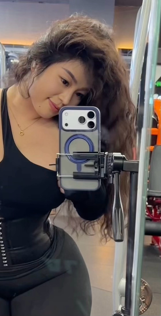 糟糕 拉肚子…… 