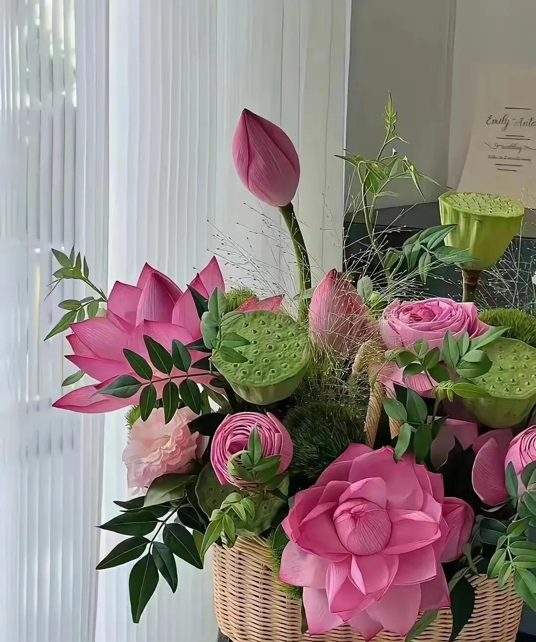 这大概是唯一一位不是“扶弟魔”的姐姐。
女孩订婚了，收了28万彩礼，给母亲3万，