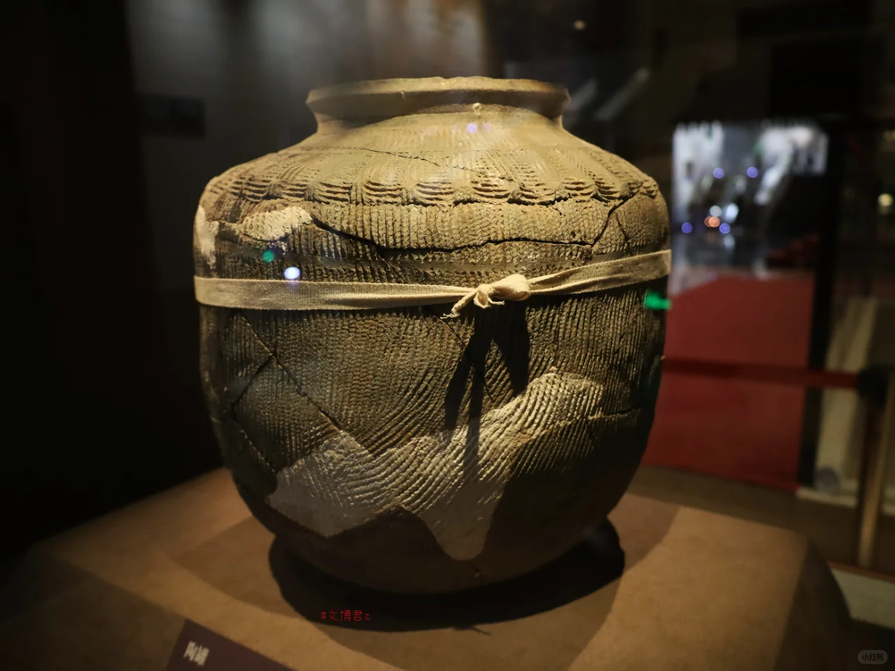 高端的文物，往往采用朴实无华的修复工具