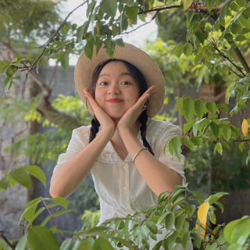 盆妮筛小姐