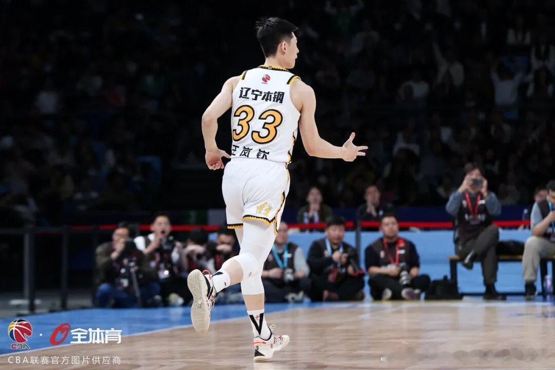 【图集】2024-2025赛季常规赛第25轮-2025年1月1日 北京105-9