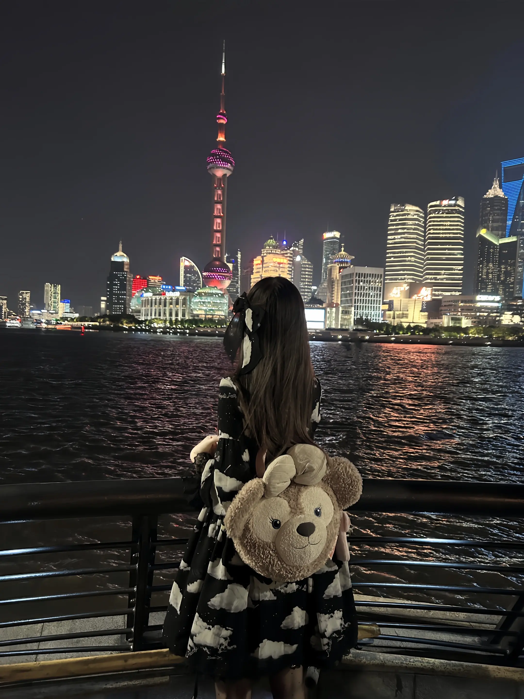 永远太遥远了 如果明天你还在 那就足够了