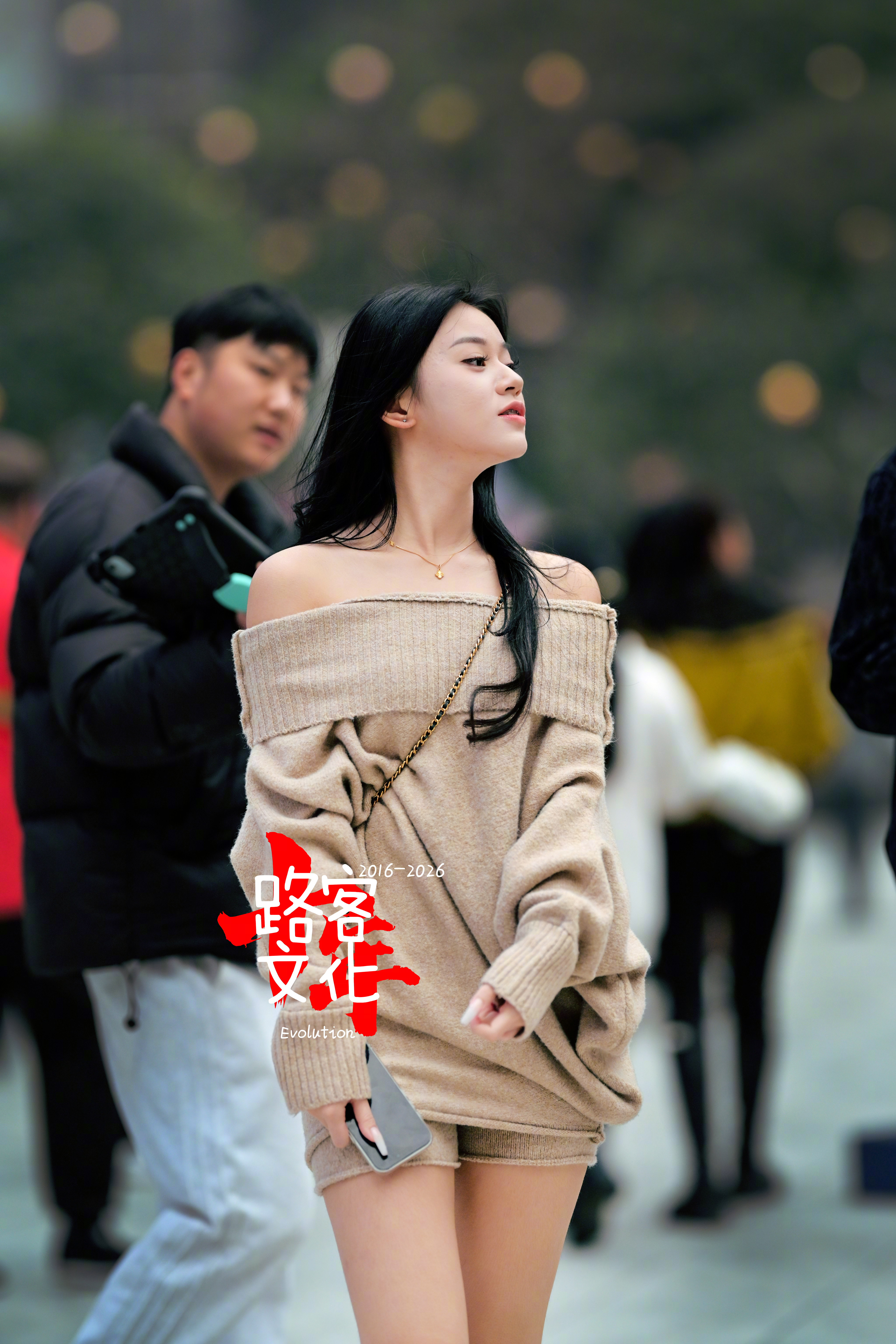 早上不怕冷的小姐姐还有一张特写 