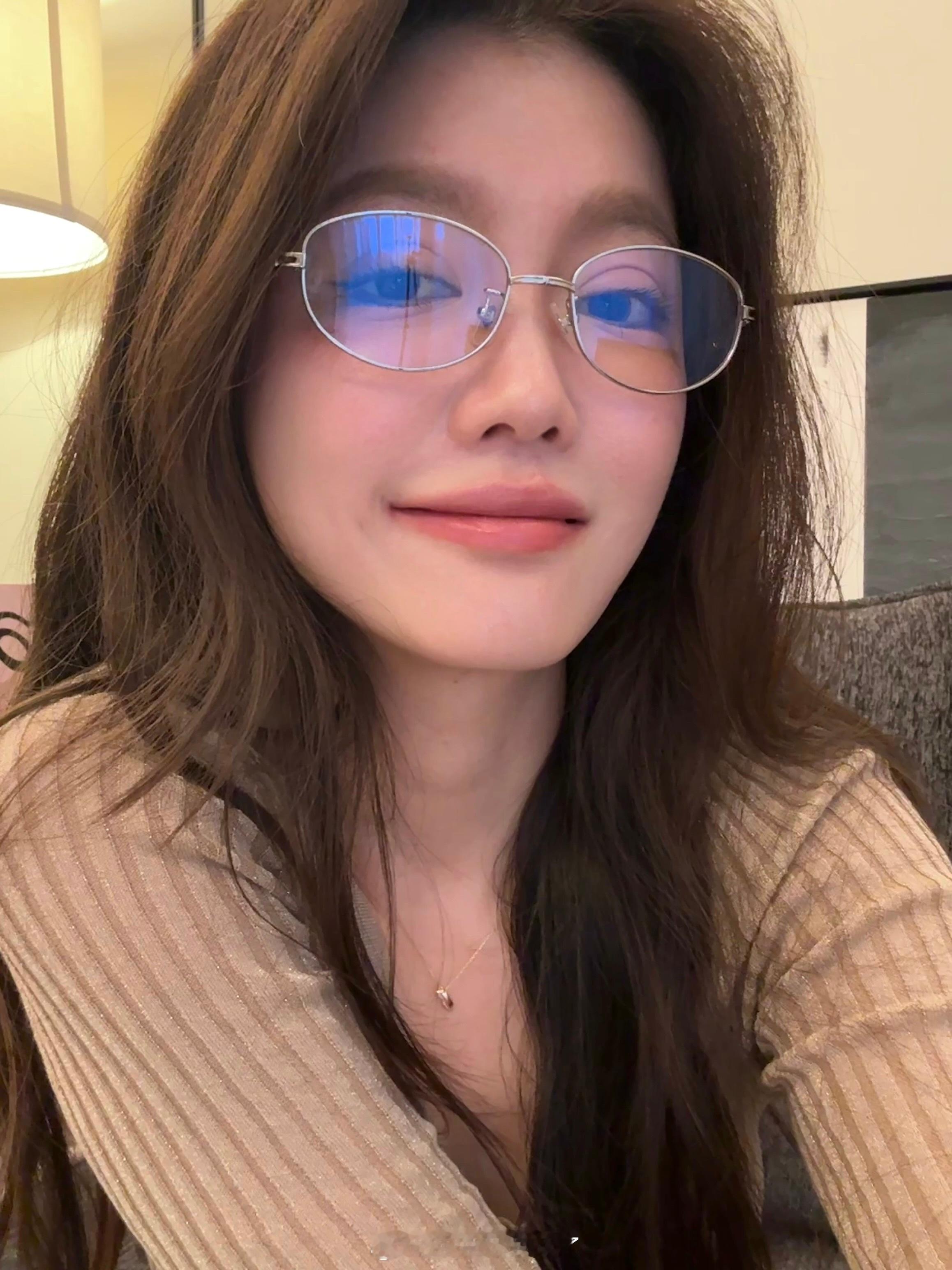 喜欢的😍 ​​​