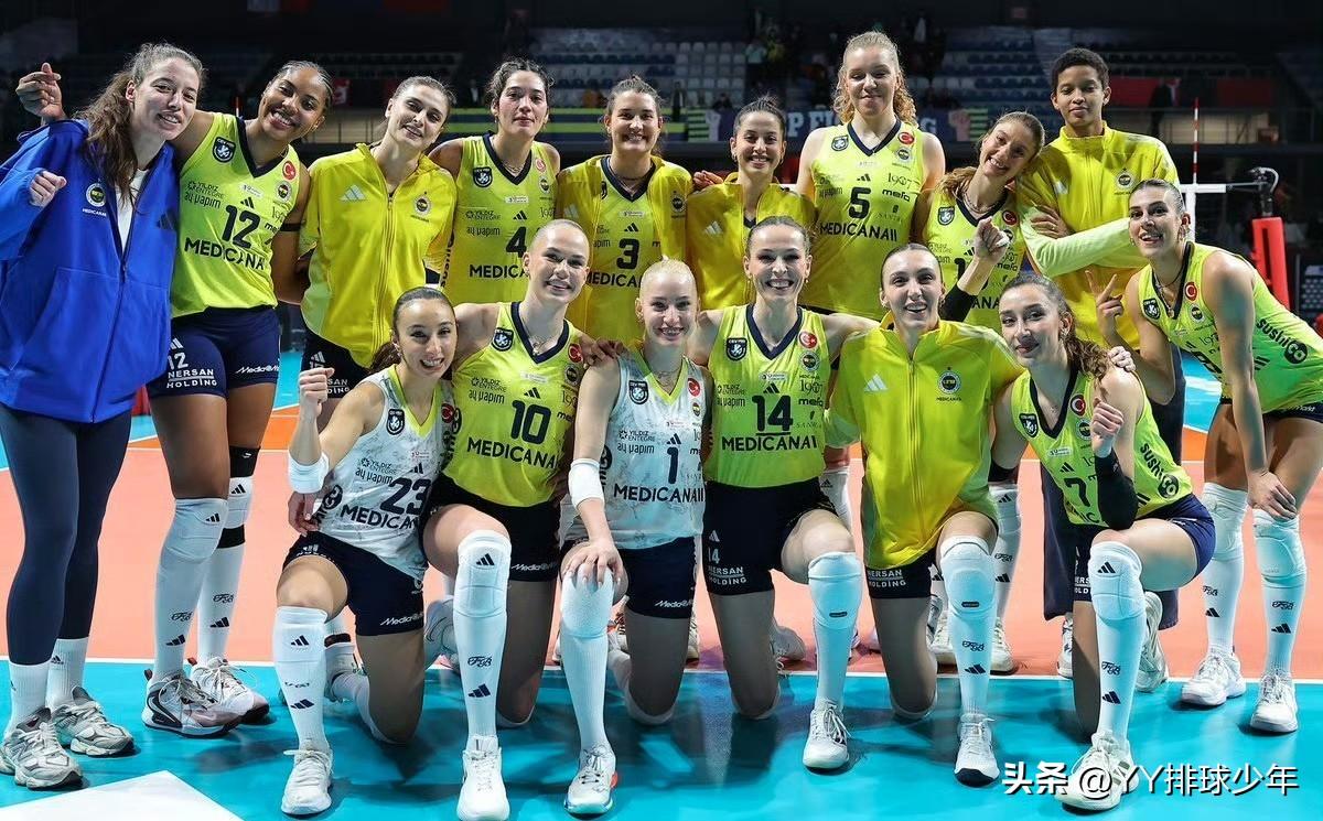 本场最具话题性的并非胜负，而是费内巴切的极致尴尬。今年欧冠四强赛和总决赛依旧确定