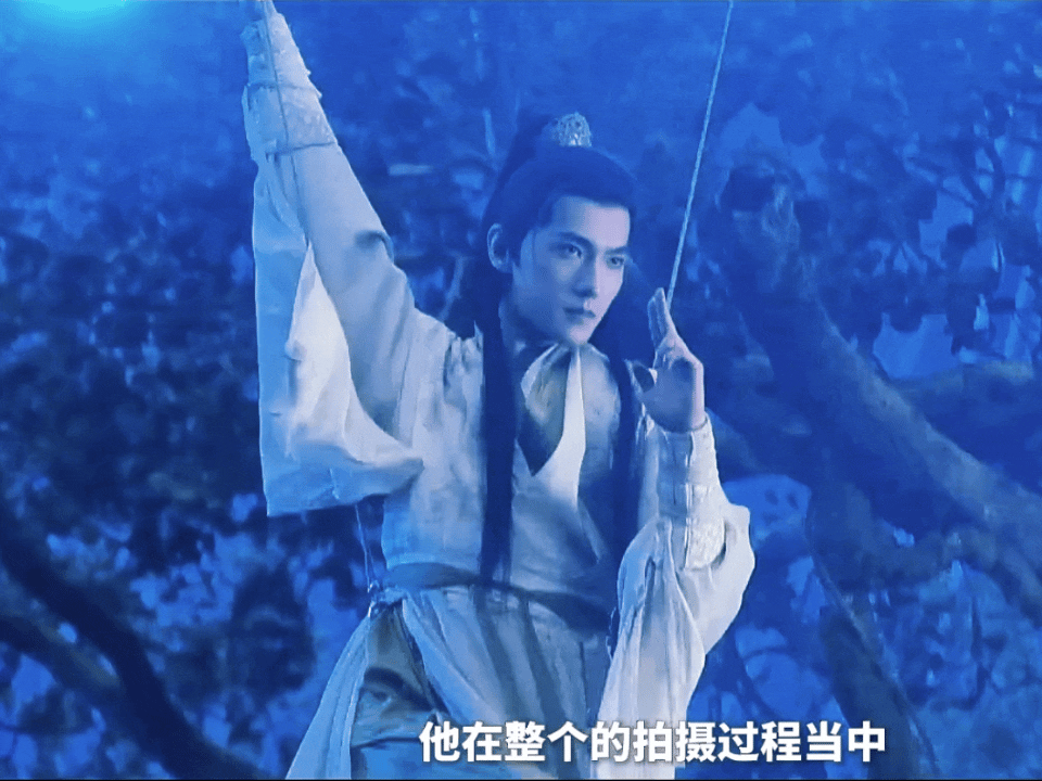 杨洋 希望世间的善意能越过海海人潮，给你最柔软的拥抱。  yy 杨洋展昭  韩美