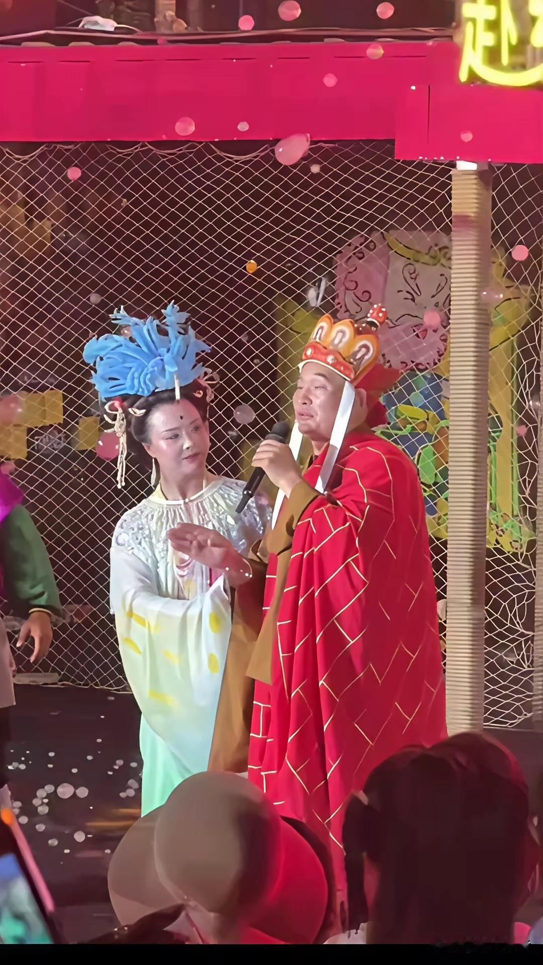 不得不佩服朱老师对角色的可塑性很强，但是一开口带有浓郁特色的方言直接将角色打回原