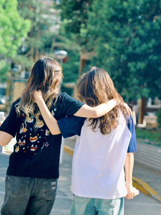 找不到可爱小t恤，于是自己做了两件/•᷅‎‎•᷄\