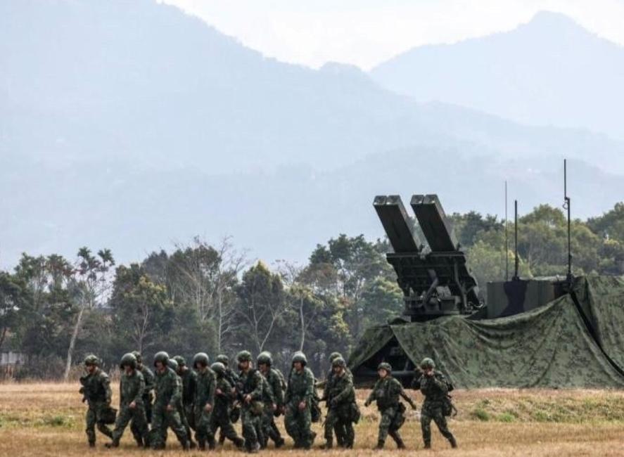 日本众议院议员古屋圭司这几天没闲着，作为高市早苗的核心智囊，也是日本国会宪法审查