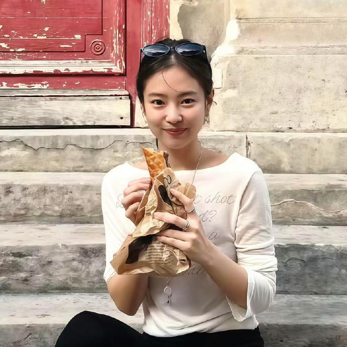 Jennie 