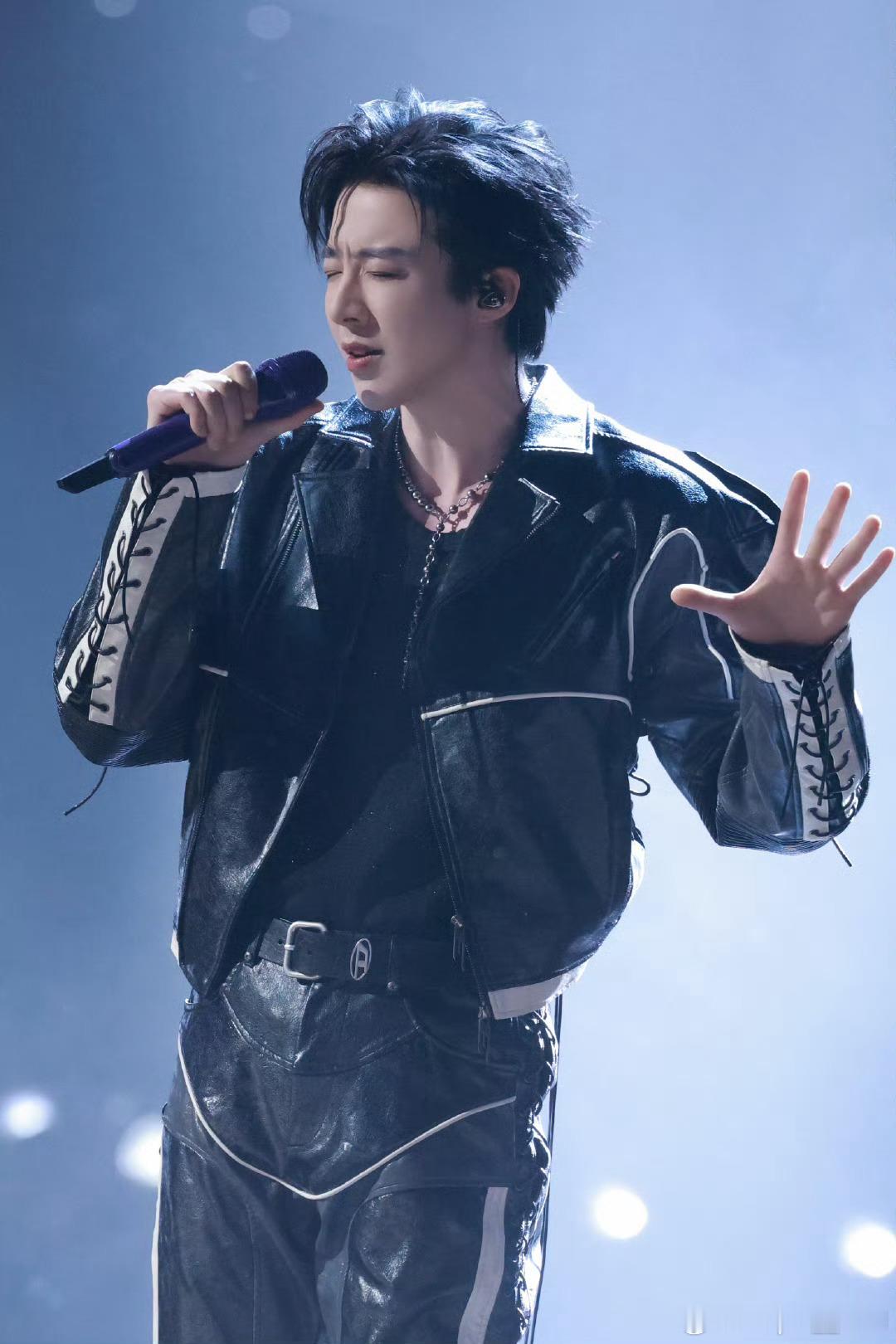 酷狗音乐代言人刘宇宁  | 刘宇宁京东新锐代言人｜摩登兄弟刘宇宁腊八在京东唱歌 