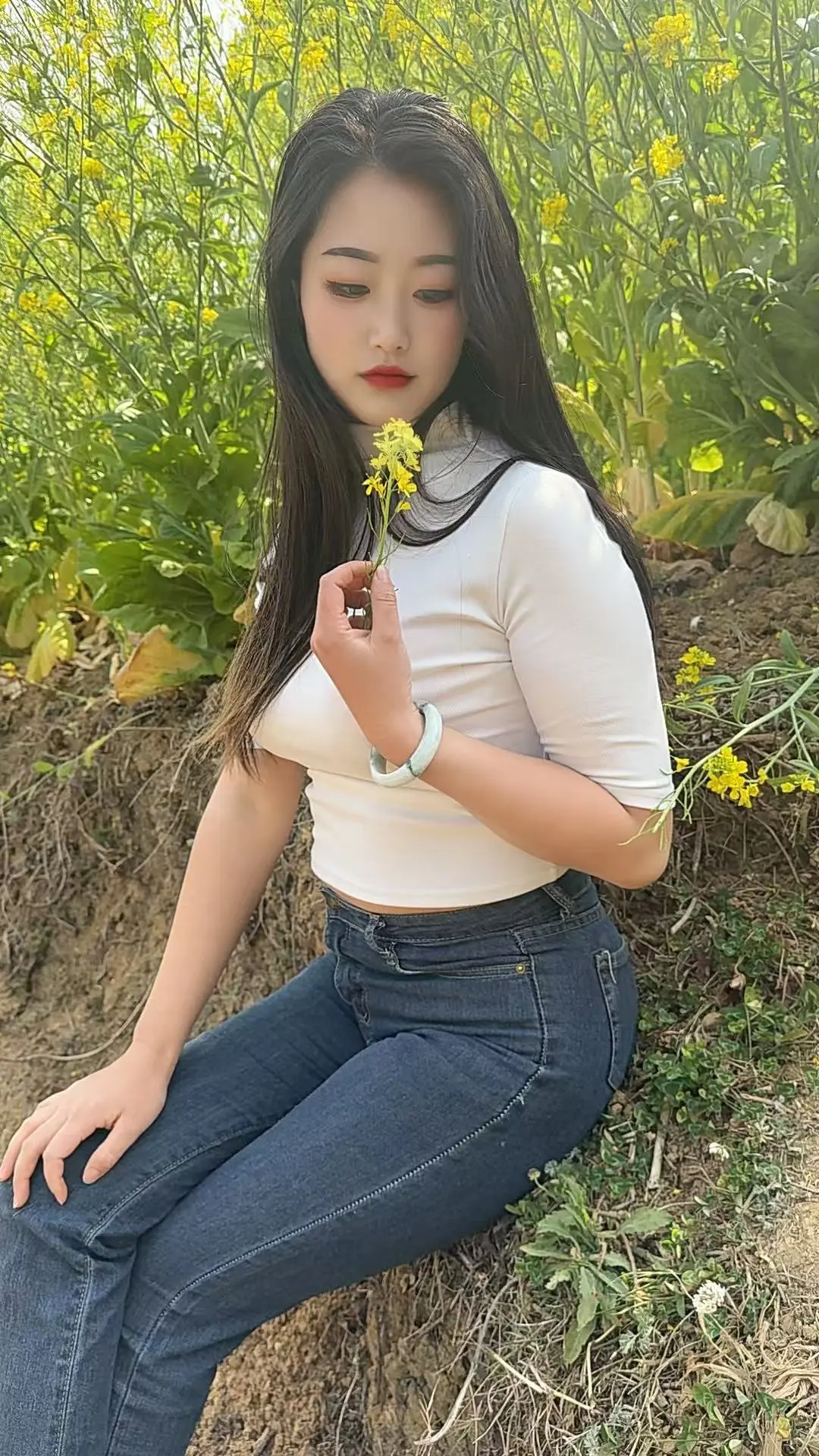 油菜花田女孩 乡间小姐姐 感情