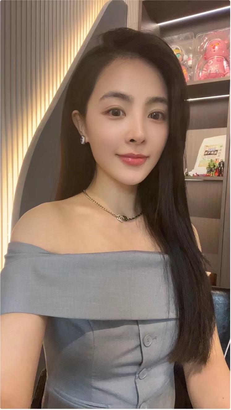 也许不完美 但一直在做自己