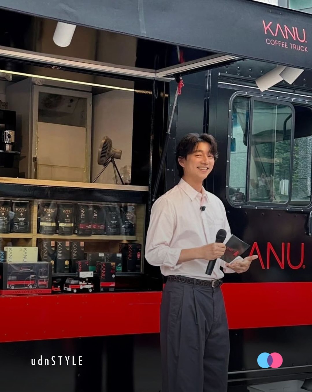 孔刘的近日活动照，2026年的“咖啡王子一号店”限时回归☕️ 
