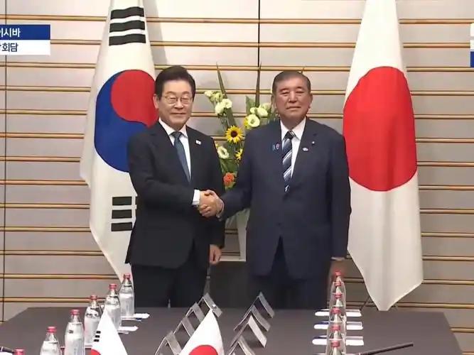 石破茂刚与李在明搭上线，高市转头就挑衅韩国，访韩成果一夜清零..
 
近期日本政