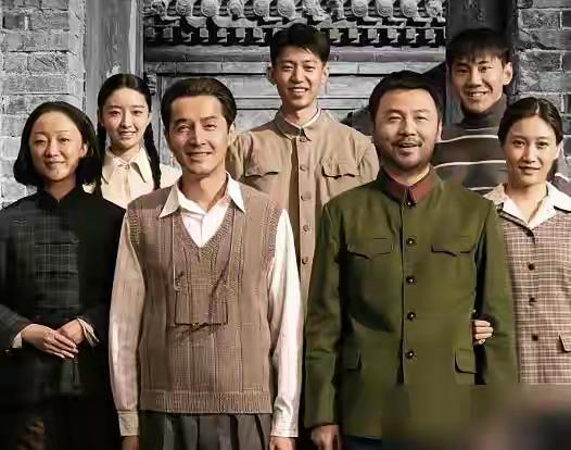 名字改得就失败！
《无悔追踪》，四十年的追踪，可不是“不信有四十年不漏的破瓦房”