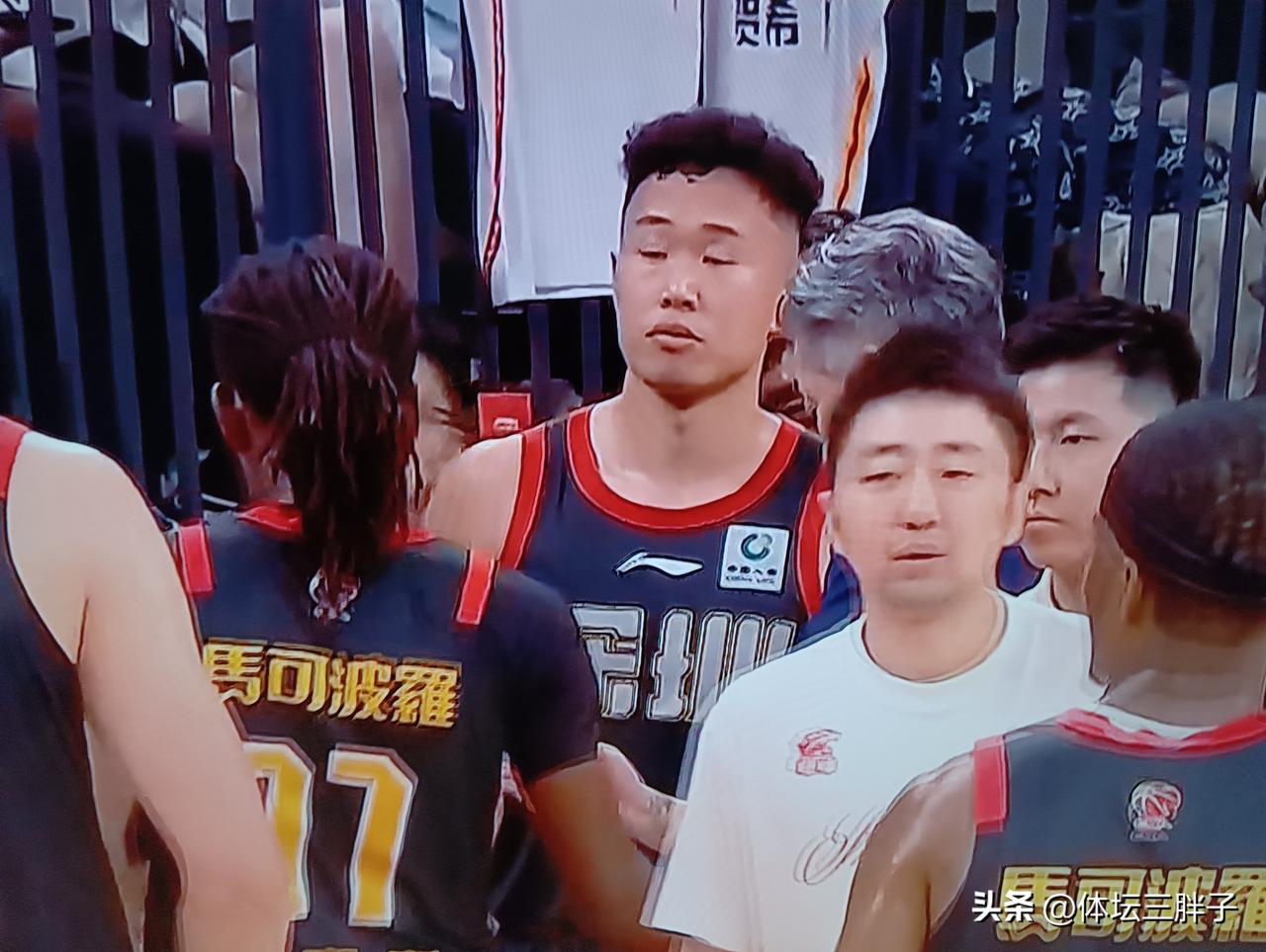 可以看出来，王博今晚真正的在布局一部大棋。今晚，浙江方兴渡开启了广东两战之行。王