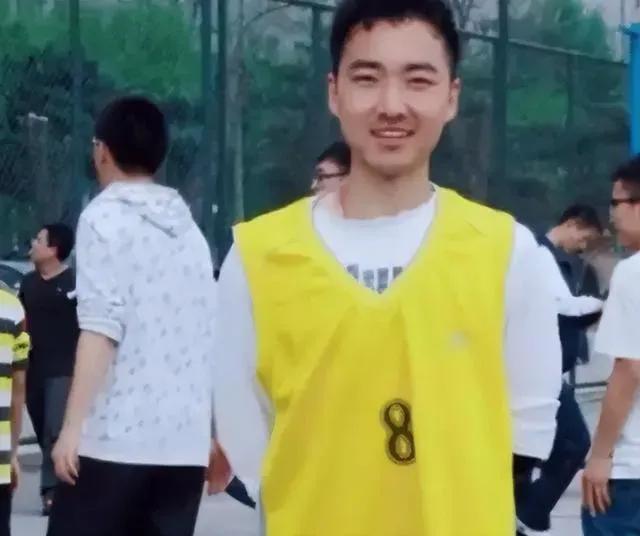 29岁，本该是人生刚刚起步、奔赴大好前程的年纪。上海交大硕士毕业的学霸张迪，刚走