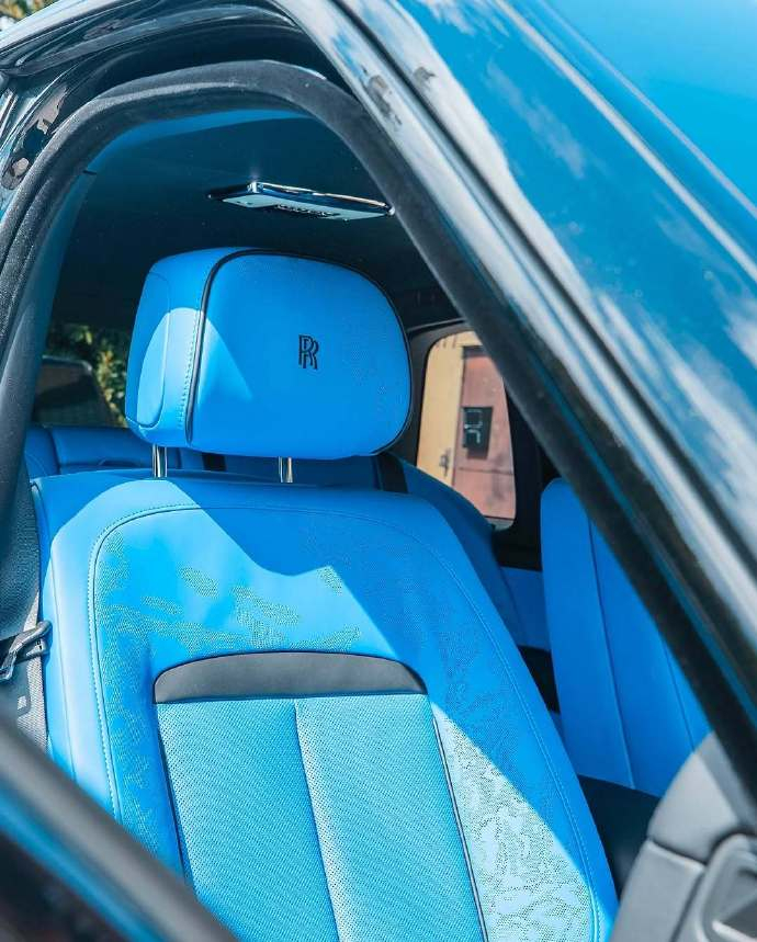 Cullinan BB不是SUV，是社交货币我与汽车的日常劳斯莱斯库里南 ​​​