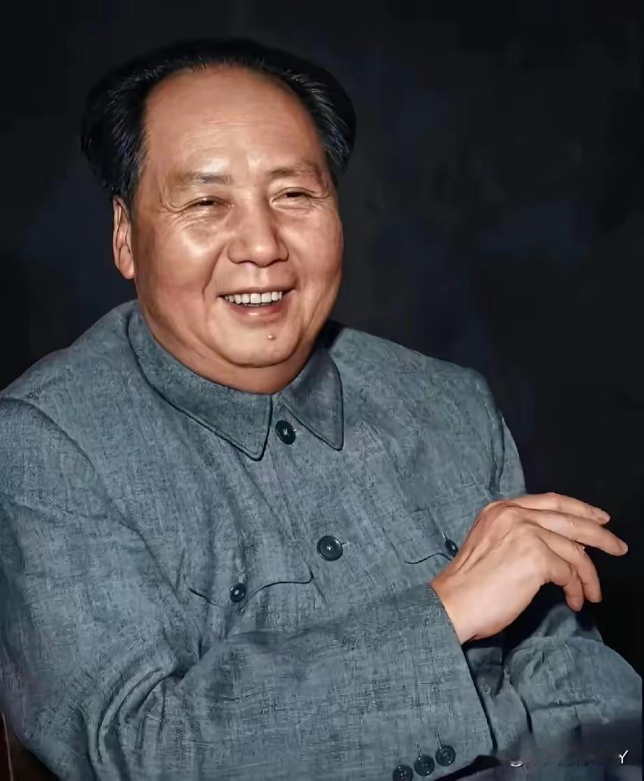世界上最慈祥善良的笑容，看一眼就瞬间破防
 
世间好看的笑容千千万，惊艳时光的、