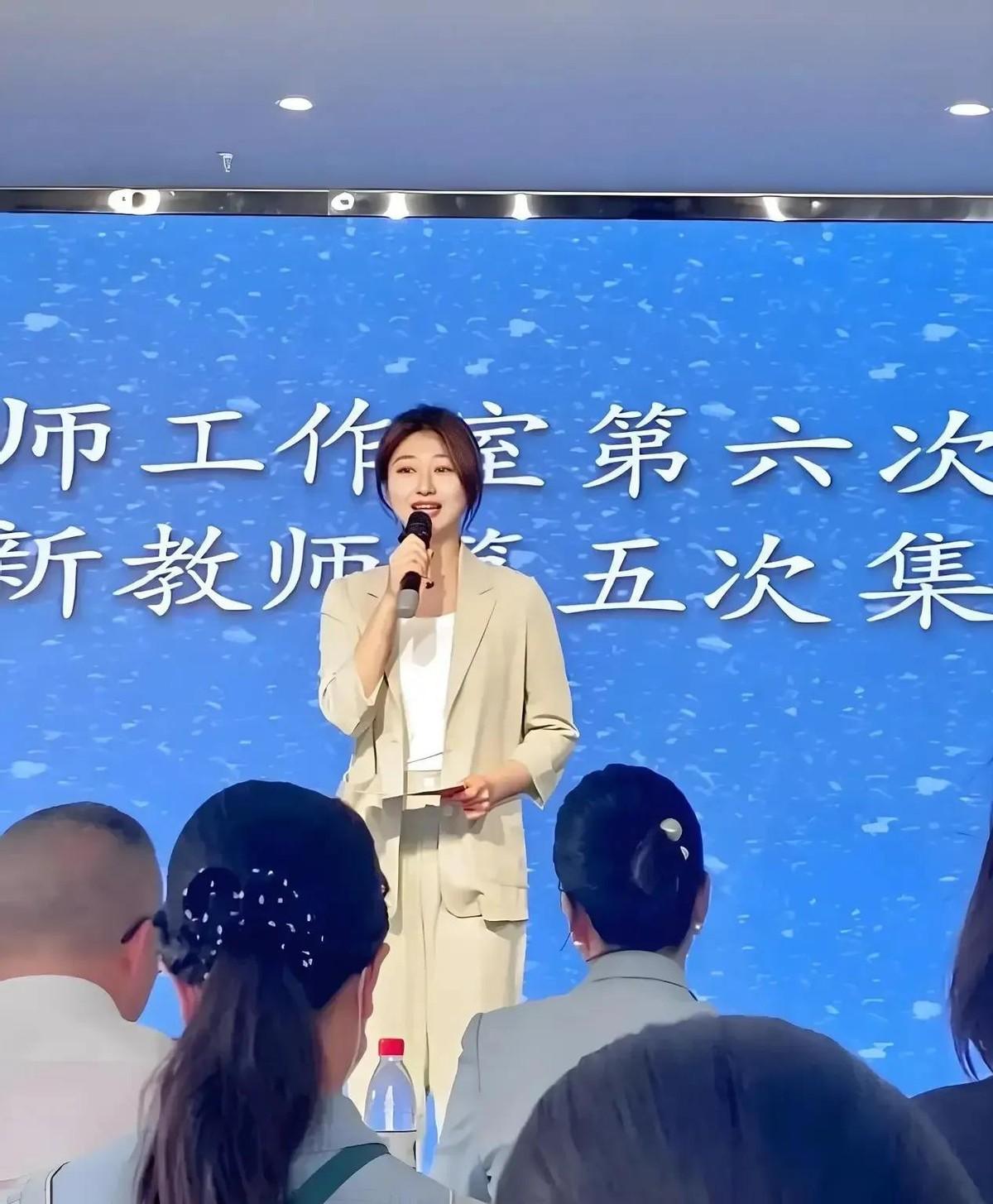 教师编制岗位成了大家眼里的香饽饽，特别是小学、大学、中学、幼儿园老师，还有特殊教