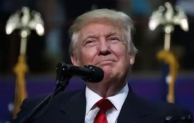 太可怕了！俄罗斯经济学家表示：因为39万亿美元还不起，特朗普很有可能已经有了弄死