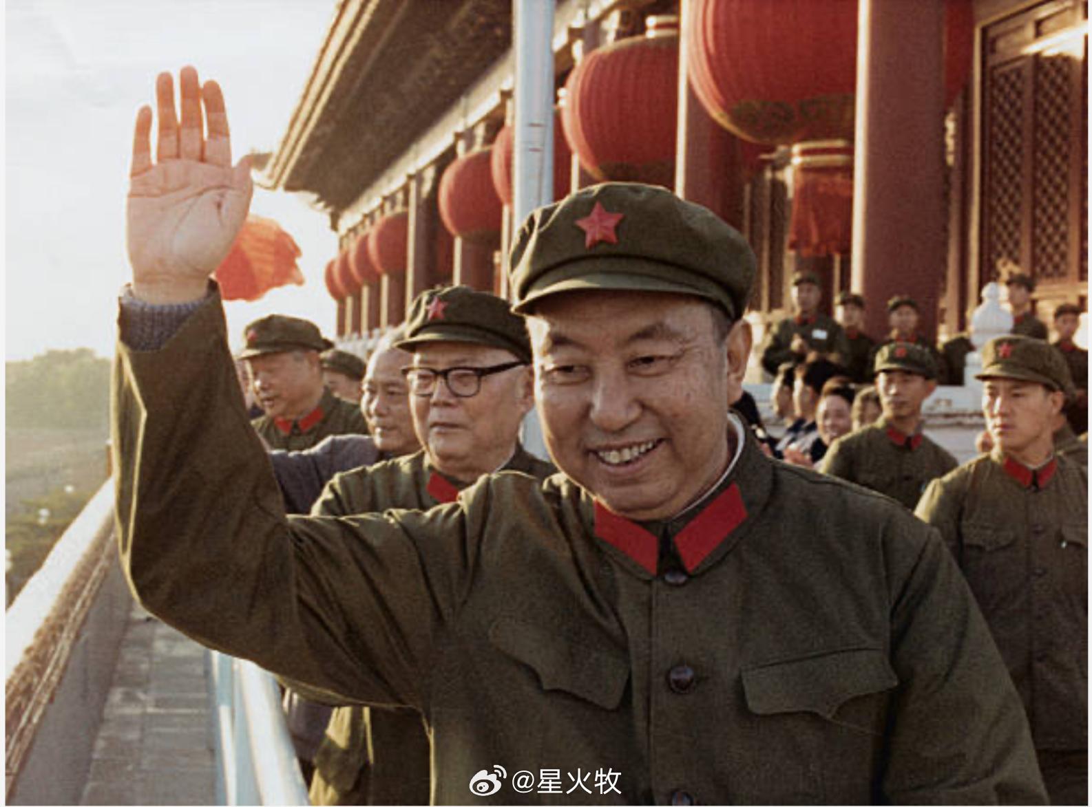 发自内心的笑群众观点