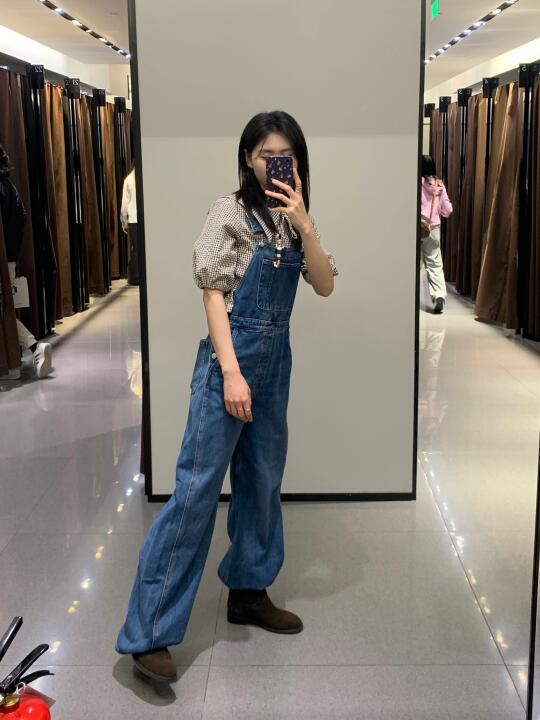 每年都会爱上Zara的牛仔背带裤