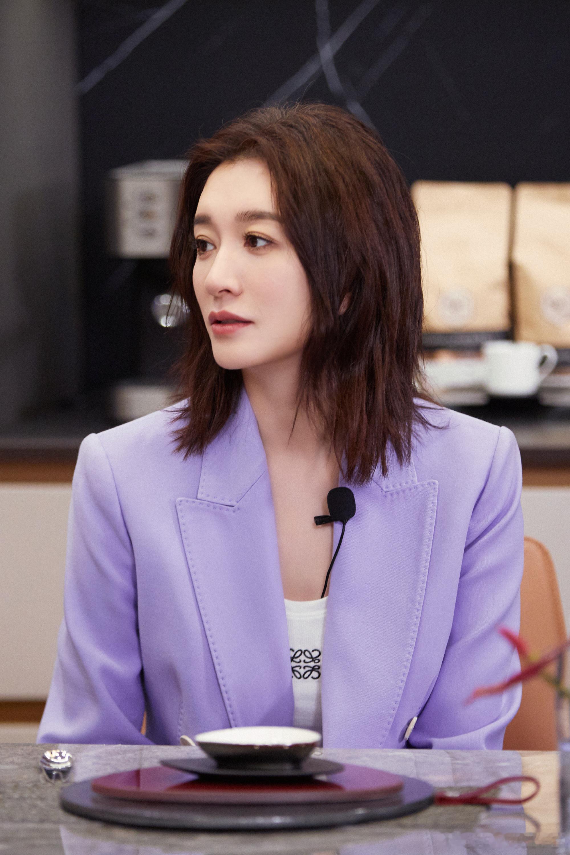 李小冉评论区  ？这是咋了 为啥呀 