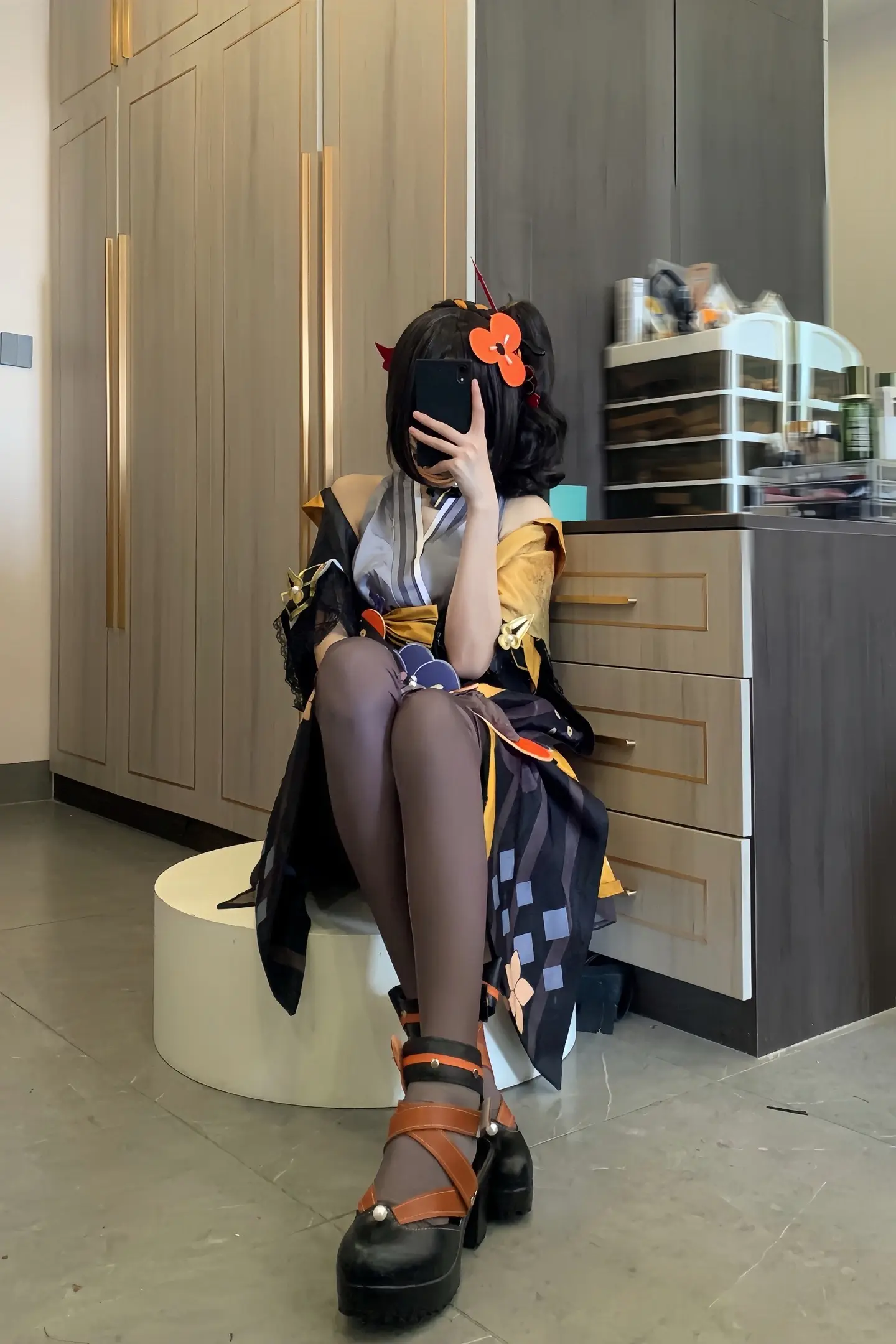 千织 cos 原神 会耍双刀的女孩有多帅