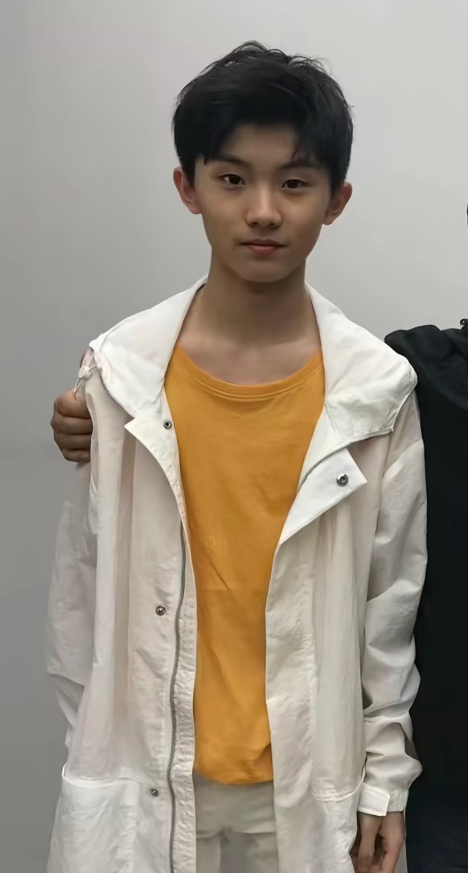 男孩… 